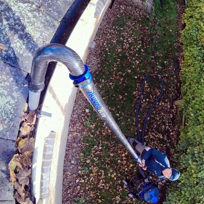 Exteriérové modulární sací trubky SkyVac Elite 50 mm — sada 6 m (4 díly, karbon)