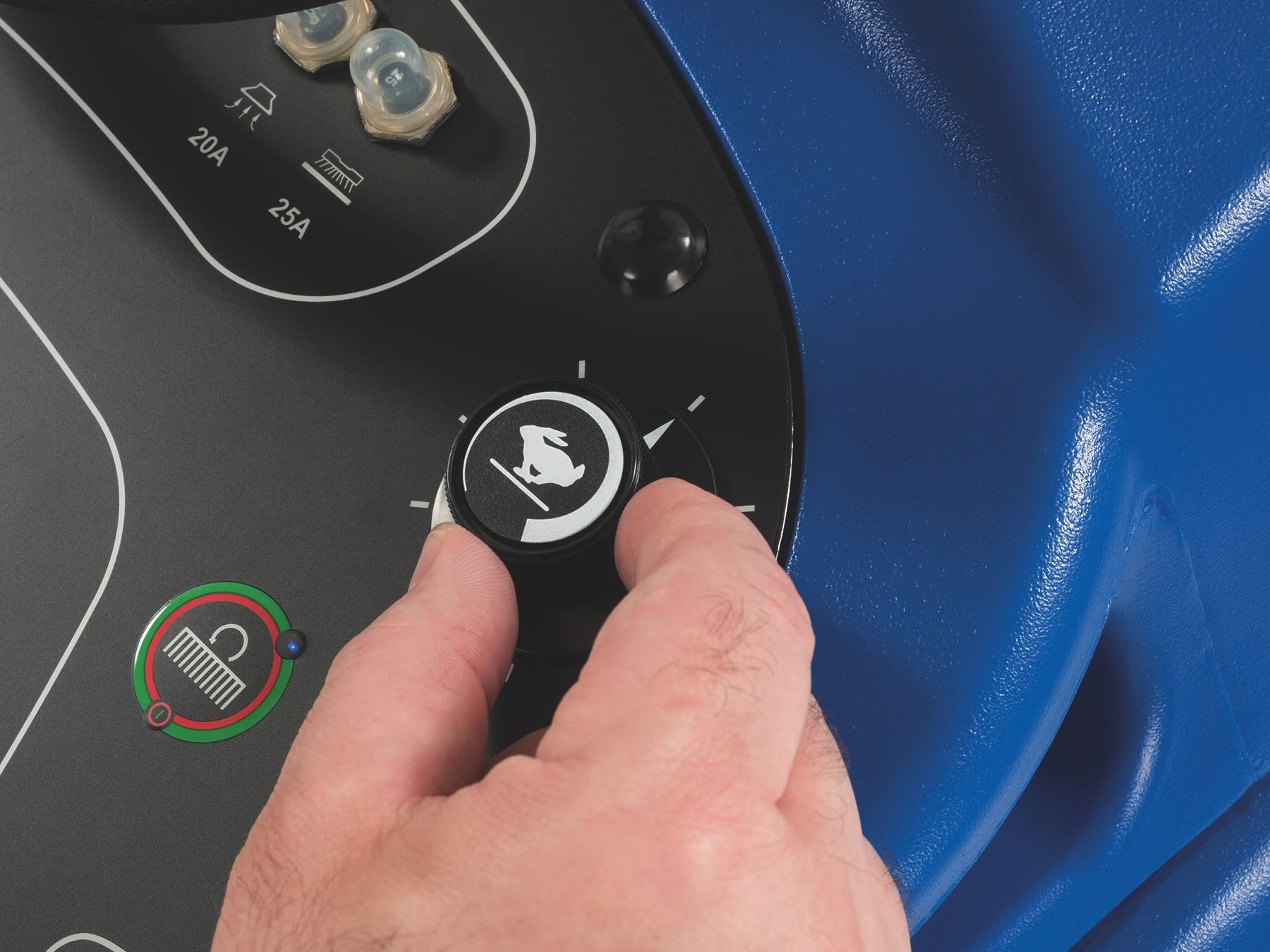 Hydroclean | Trakční pohon (pojezd)